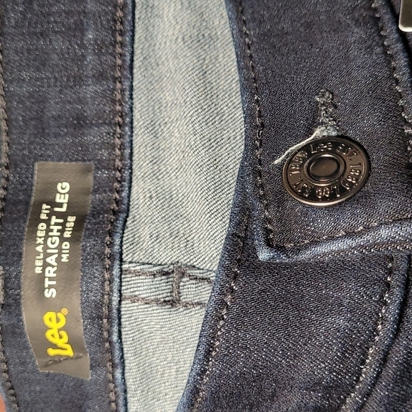Women's Lee Straight Leg Jeans 👖 - Picture 2 of 8
